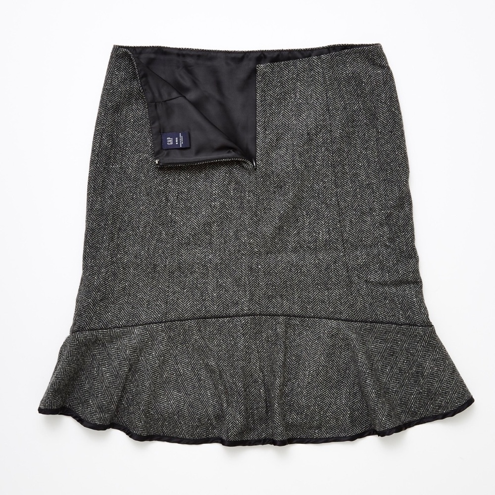 Skirt - Picture 2 of 2